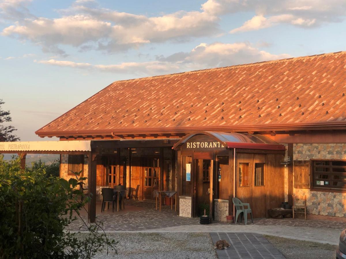 Hotel Pietrapanna Calvello Ngoại thất bức ảnh