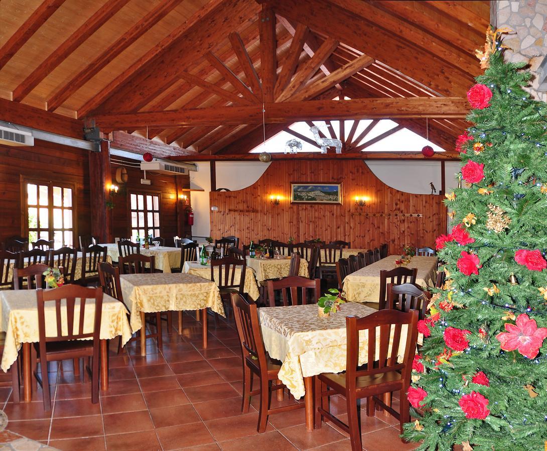 Hotel Pietrapanna Calvello Ngoại thất bức ảnh