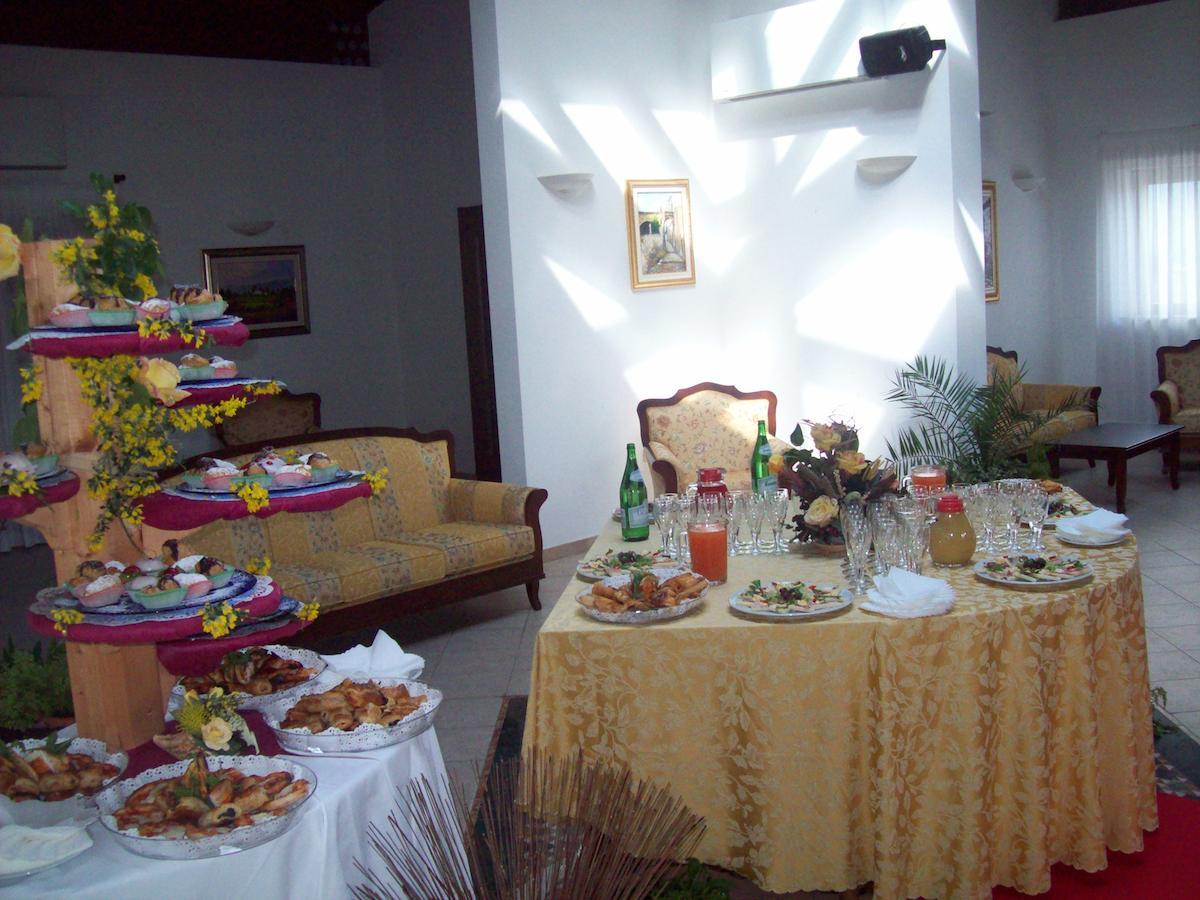 Hotel Pietrapanna Calvello Ngoại thất bức ảnh
